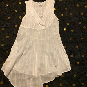 Anthropologie Gauzy & Flowy Asymmetric Long Top with Pockets